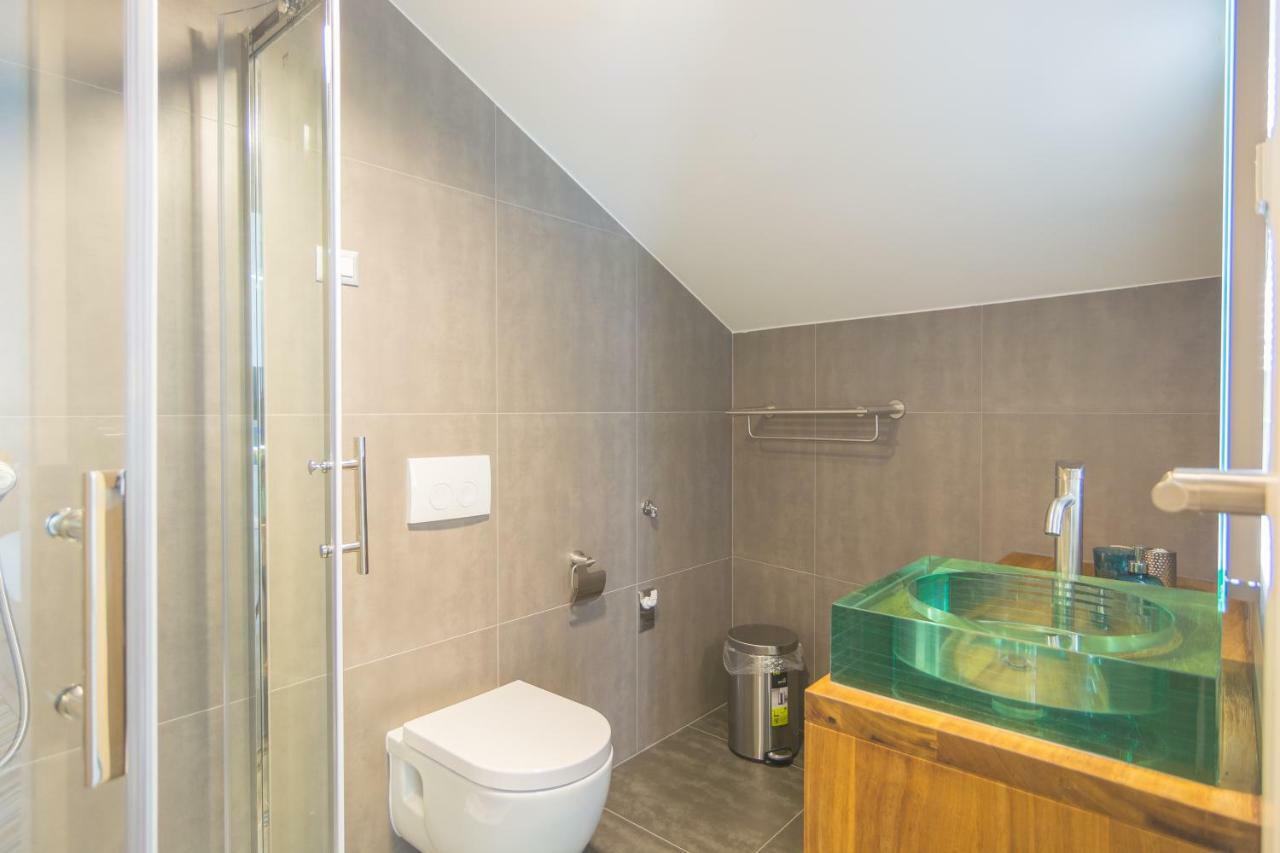 Apartments Mihael ニン エクステリア 写真