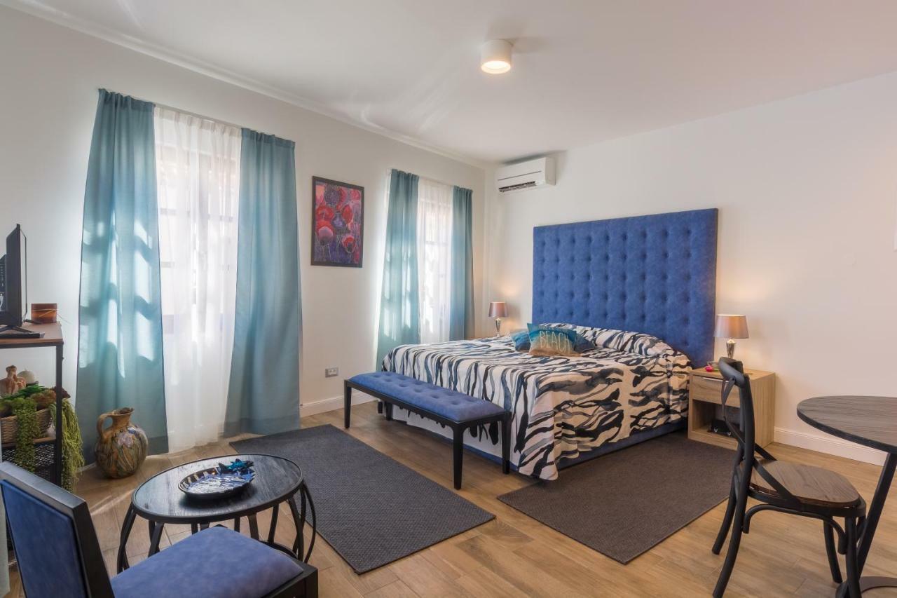 Apartments Mihael ニン エクステリア 写真
